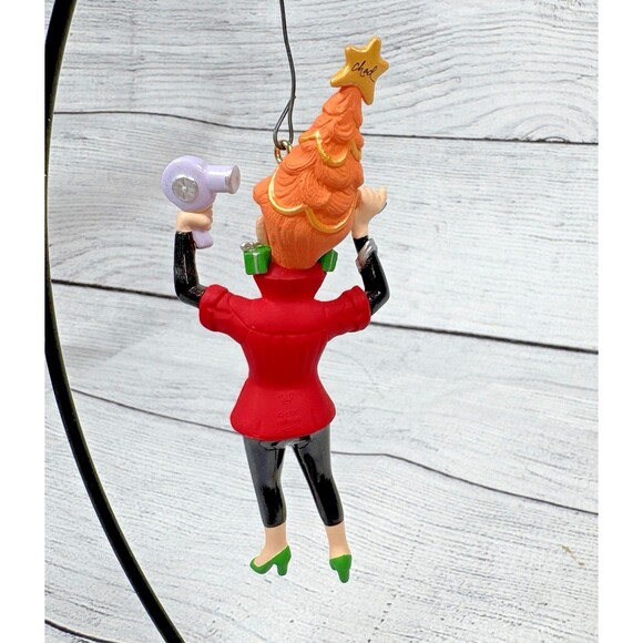 VTG 1996 Hallmark Keepsake Christmas Ornament HIGH STYLE Hair Dresser with Box - Picture 3 of 4